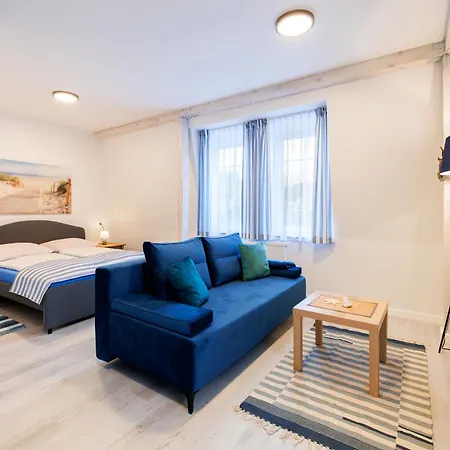 Appartement Wakacyjny / Dookola Swiata Rewal