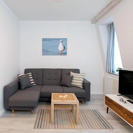 Wakacyjny / Dookola Swiata Rewal