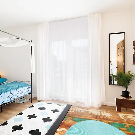 Wakacyjny / Dookola Swiata *