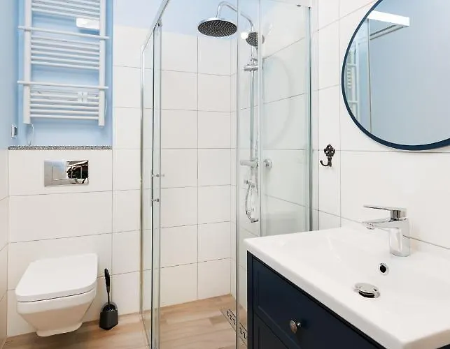 Wakacyjny / Dookola Swiata Rewal