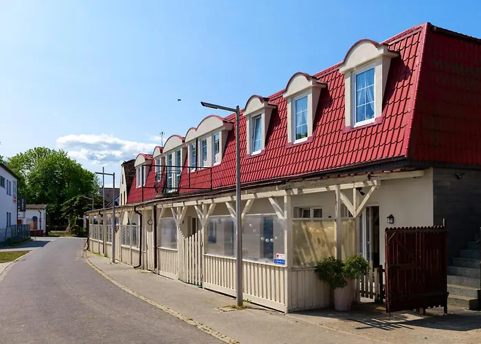 Wakacyjny / Dookola Swiata Rewal