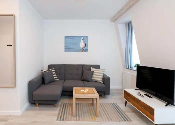 Wakacyjny / Dookola Swiata Rewal